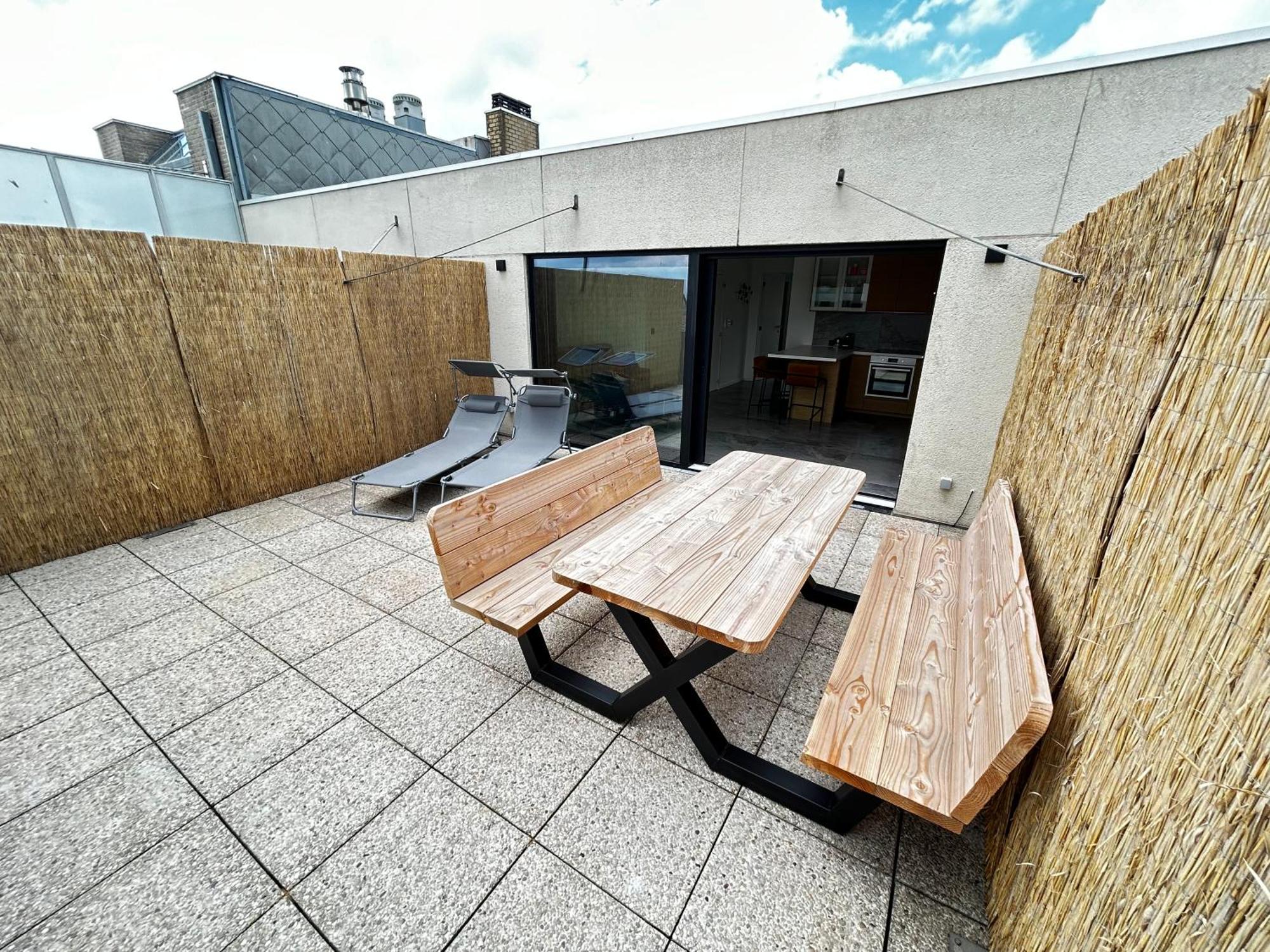 Penthouse Vakantielust บลังเคนเบอร์เก ภายนอก รูปภาพ