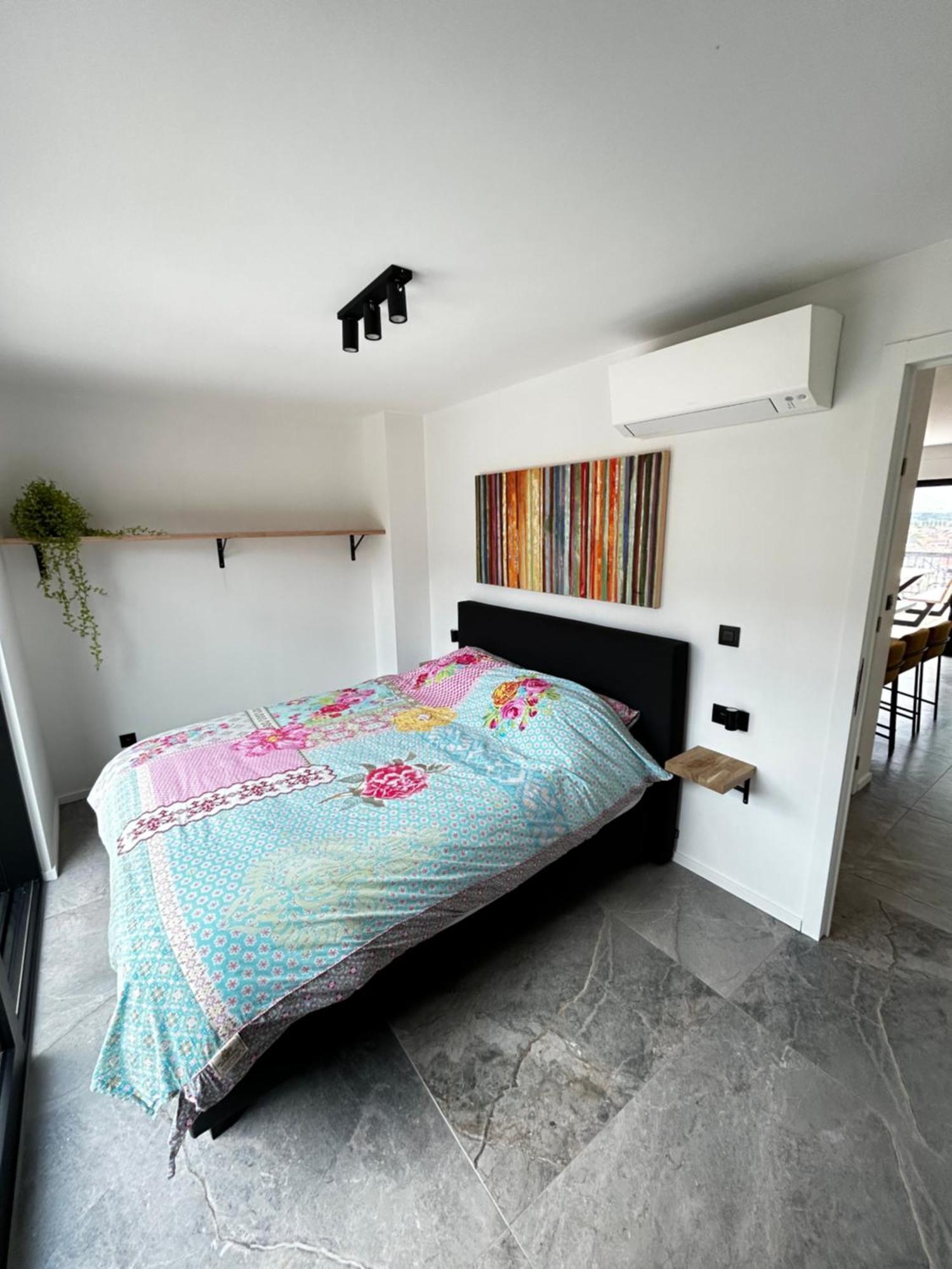 Penthouse Vakantielust บลังเคนเบอร์เก ภายนอก รูปภาพ