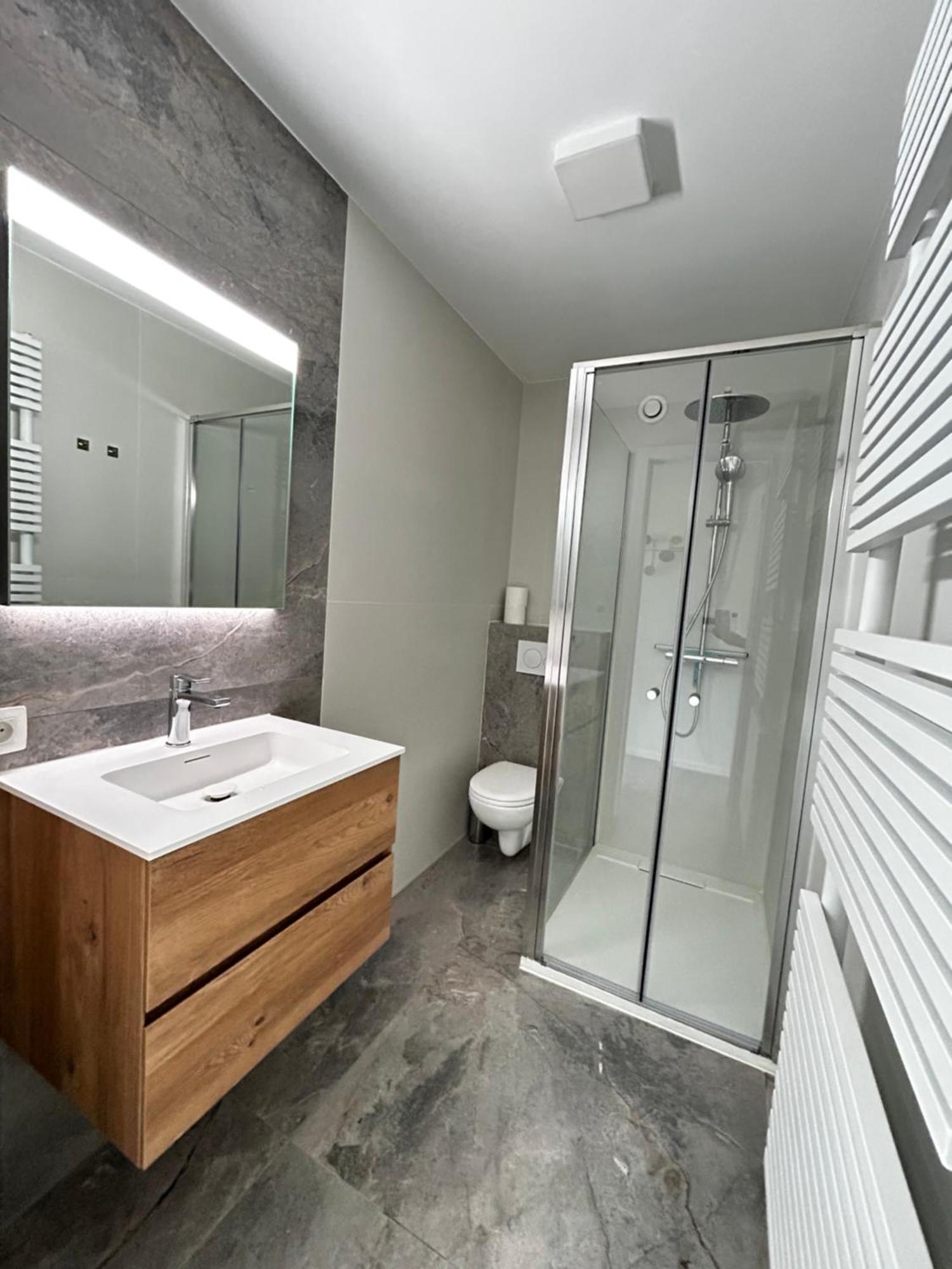 Penthouse Vakantielust บลังเคนเบอร์เก ภายนอก รูปภาพ